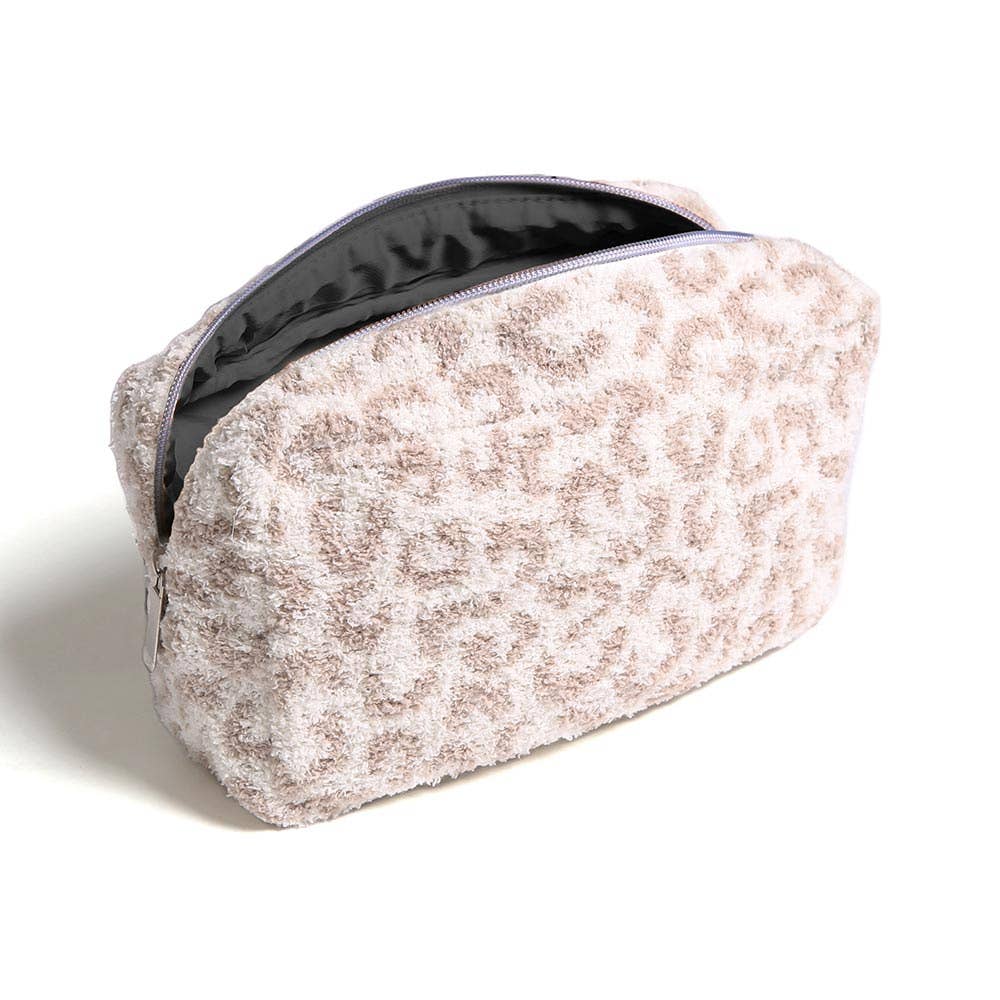 Super Soft Leopard Travel Pouch