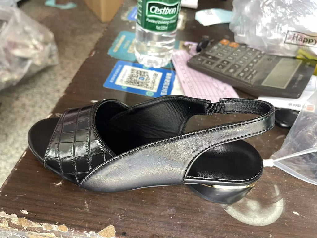 Leather Heeled Sandals Medium Heel Large Size Fish Mouth Outer Wear Sandals Adult Shoes