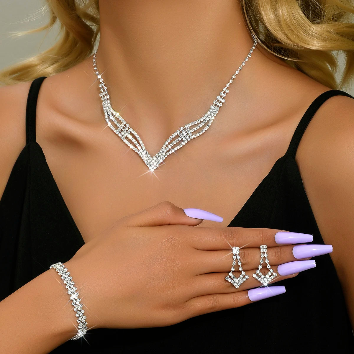 Fashionable design, elegant style with rhinestones, super sparkling temperament, light luxury style jewelry set for women