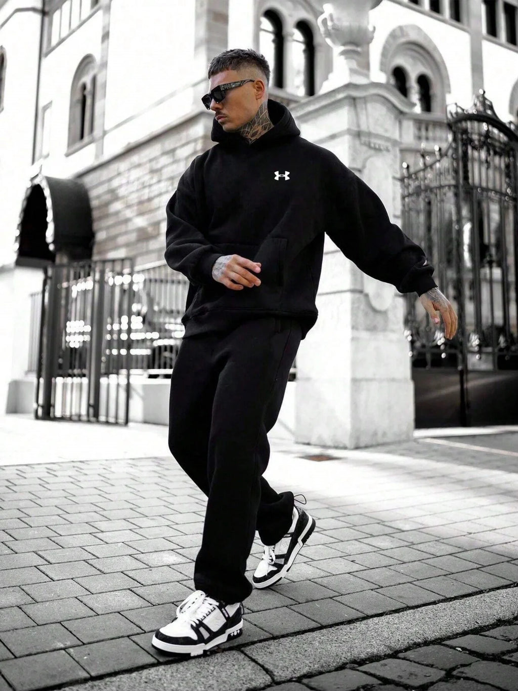 Men’s fall/winter set: hoodie + corduroy pants! Breathable hoodie, thick warm pants. One set for outfits, fall/winter must-have!